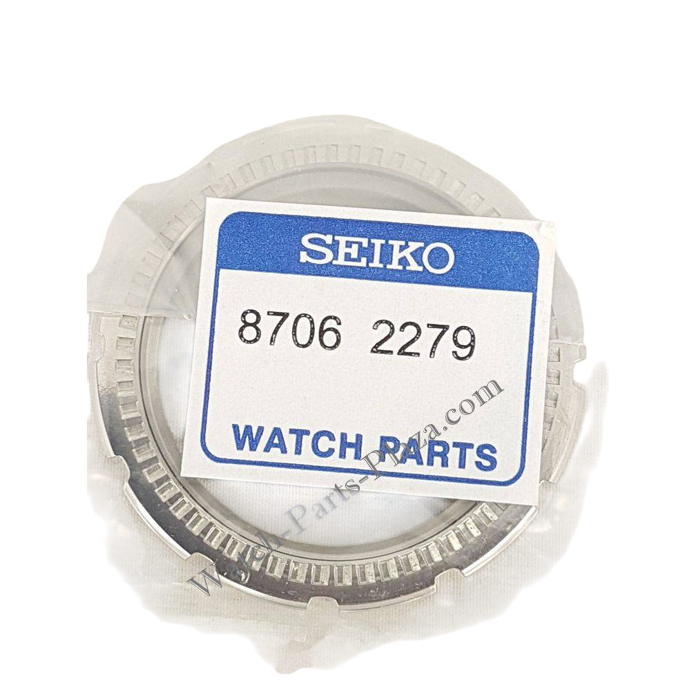 SEIKO ICE MONSTER SRP481K1 ROTATING BEZEL 4R36 - 02T0 MINI SNOW MONSTER - Watch Plaza