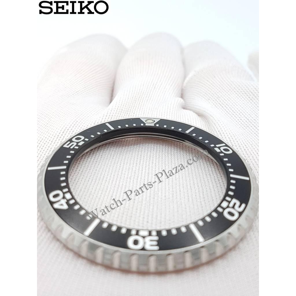 SEIKO KINETIC SKA367 SKA371 BLACK ROTATING BEZEL 5M62 - 0BL0 SBCZ011 ORIGINAL - Watch Plaza