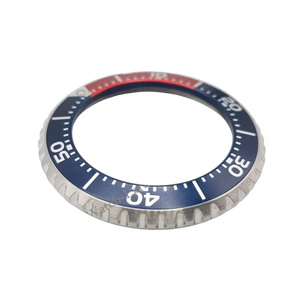 SEIKO PROSPEX KINETIC SKA369 ROTATING BEZEL 5M62 - 0BL0 SBCZ013 BLUE RED ORIGINAL - Watch Plaza