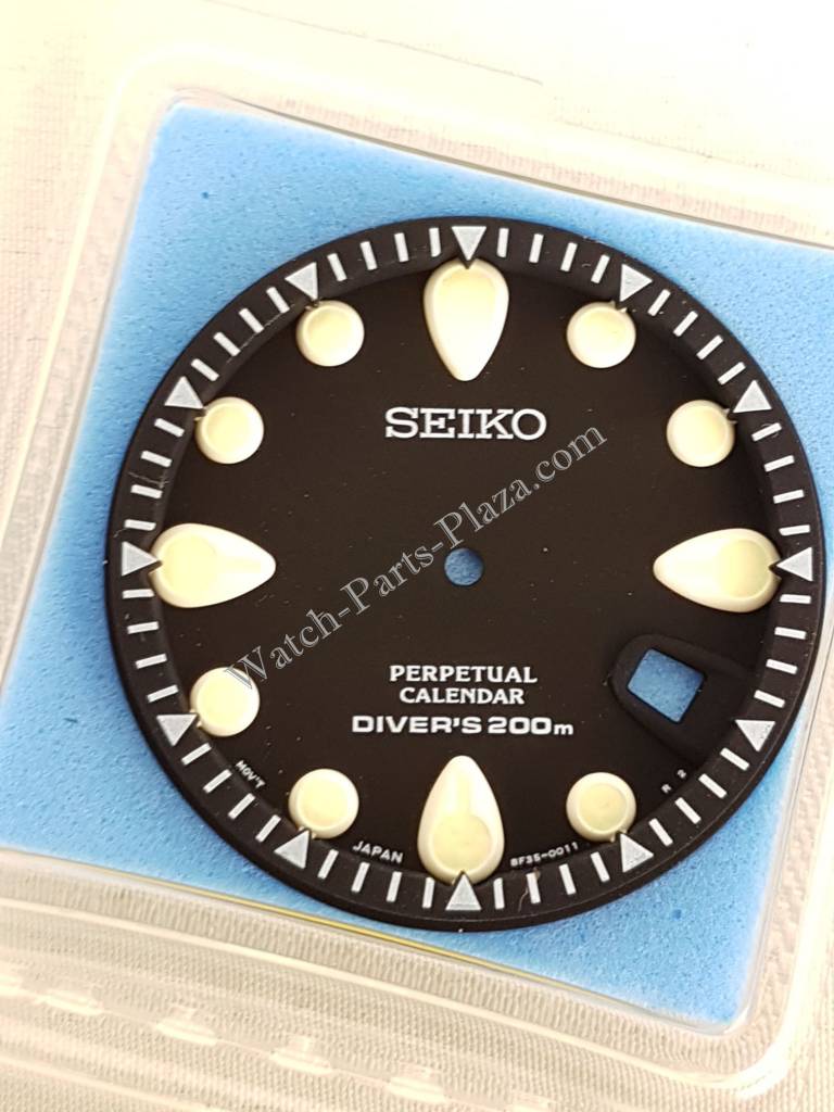 Seiko Quartz Monster SLR001P1 Dial Black 8F35 - 0019 Perpetual SLR001P9 - Watch Plaza