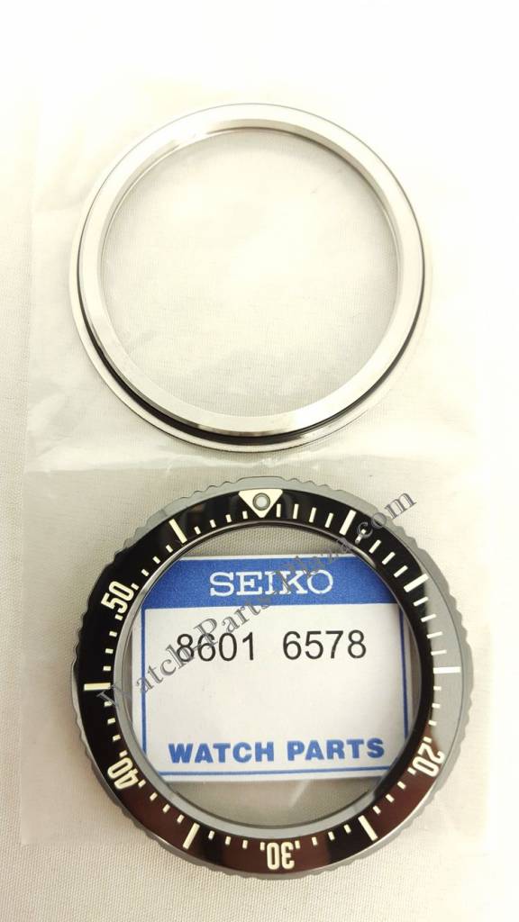 Seiko SBDC041J Bezel 6R15 - 03F0 Prospex Master Series Transocean - Watch Plaza