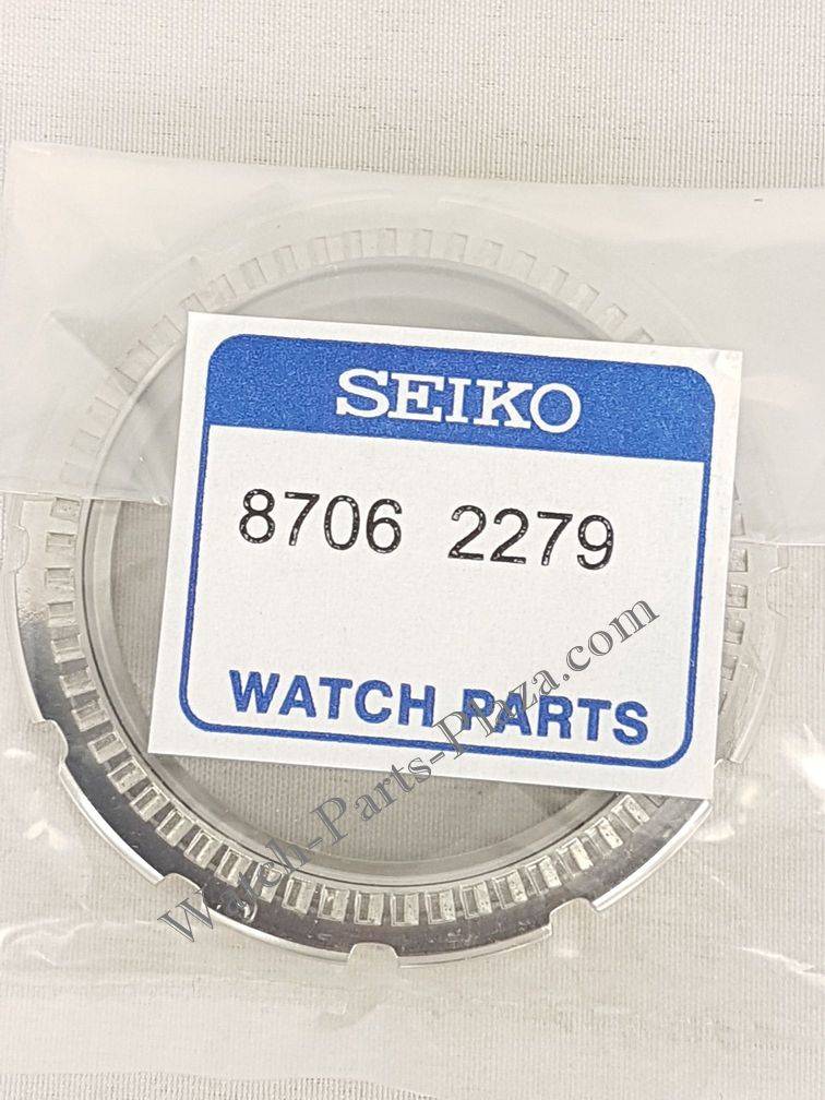 SEIKO ICE MONSTER SRP481K1 ROTATING BEZEL 4R36 - 02T0 MINI SNOW MONSTER - Watch Plaza