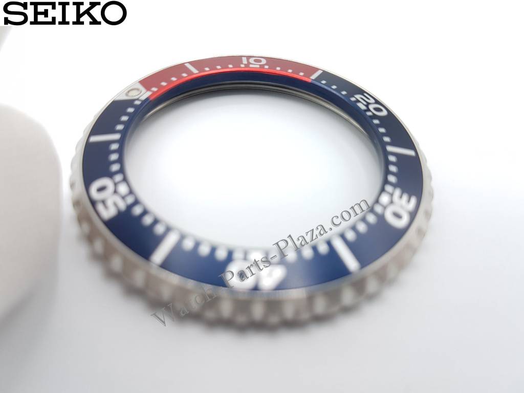 SEIKO PROSPEX KINETIC SKA369 ROTATING BEZEL 5M62 - 0BL0 SBCZ013 BLUE RED ORIGINAL - Watch Plaza