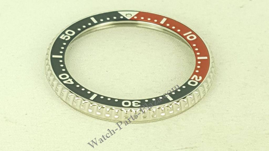 Seiko SKX009J1 Pepsi Bezel 7S26 - 0020 Authentic SKX009J1 41mm - Watch Plaza